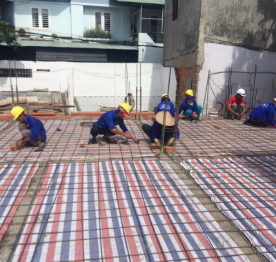 Nền tầng trệt có nên đổ bê tông cốt thép??